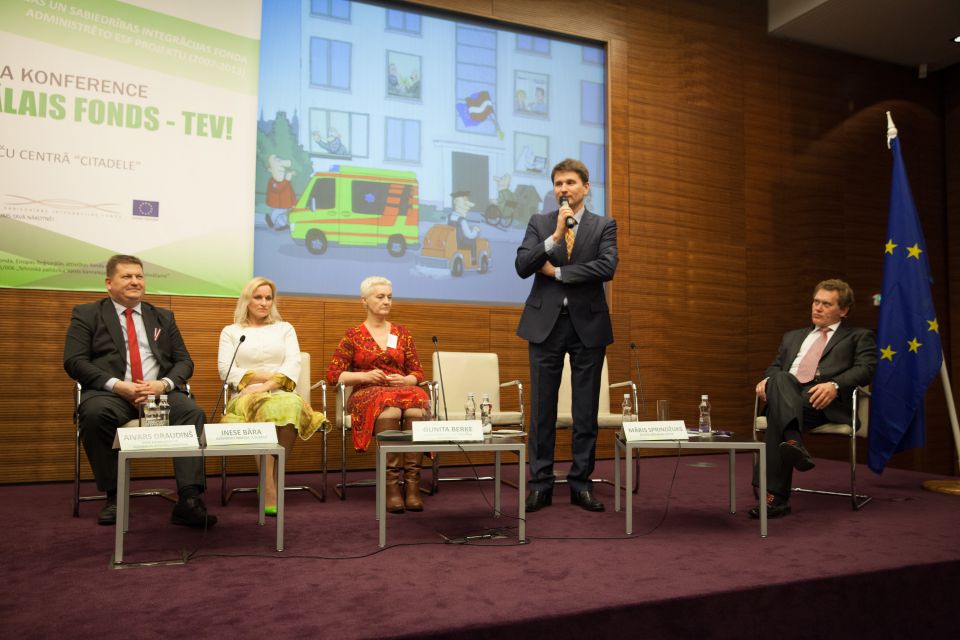 tl_files/bildes/Asociativie foto/notikumi/2014.gads/15156347893_cdd56e11bb_o.jpg